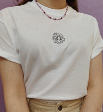 Load image into Gallery viewer, embroidered daisy t-shirt