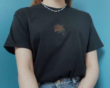 Load image into Gallery viewer, embroidered orange daffodil t-shirt