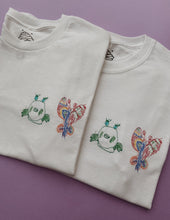 Load image into Gallery viewer, custom children&#39;s drawing embroidered t-shirt
