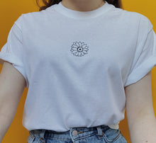 Load image into Gallery viewer, embroidered sunflower t-shirt
